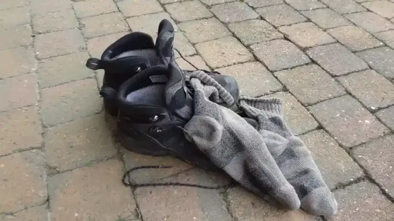 How Do You Dry Wet Socks when Hiking and Backpacking.